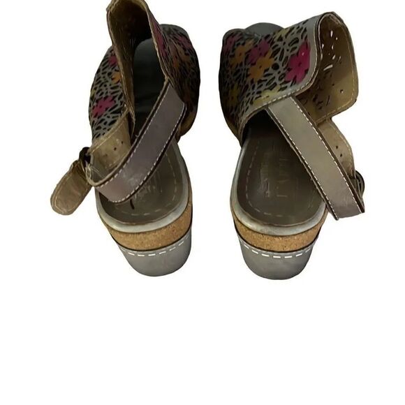 L’Artiste slip ons size 8 - Picture 2 of 6